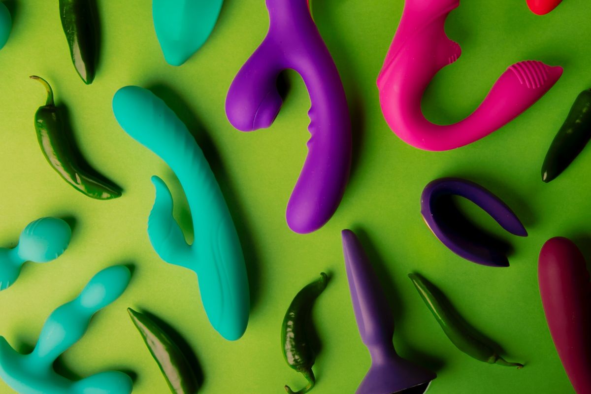 Unveiling the World of Dildos: A Candid Conversation with Nora